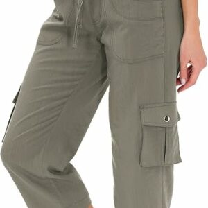 Womens Capris with Pockets Loose Fit Casual Capri Pants Dressy Lightweight Ladies Baggy Cargo Pants for Hiking
